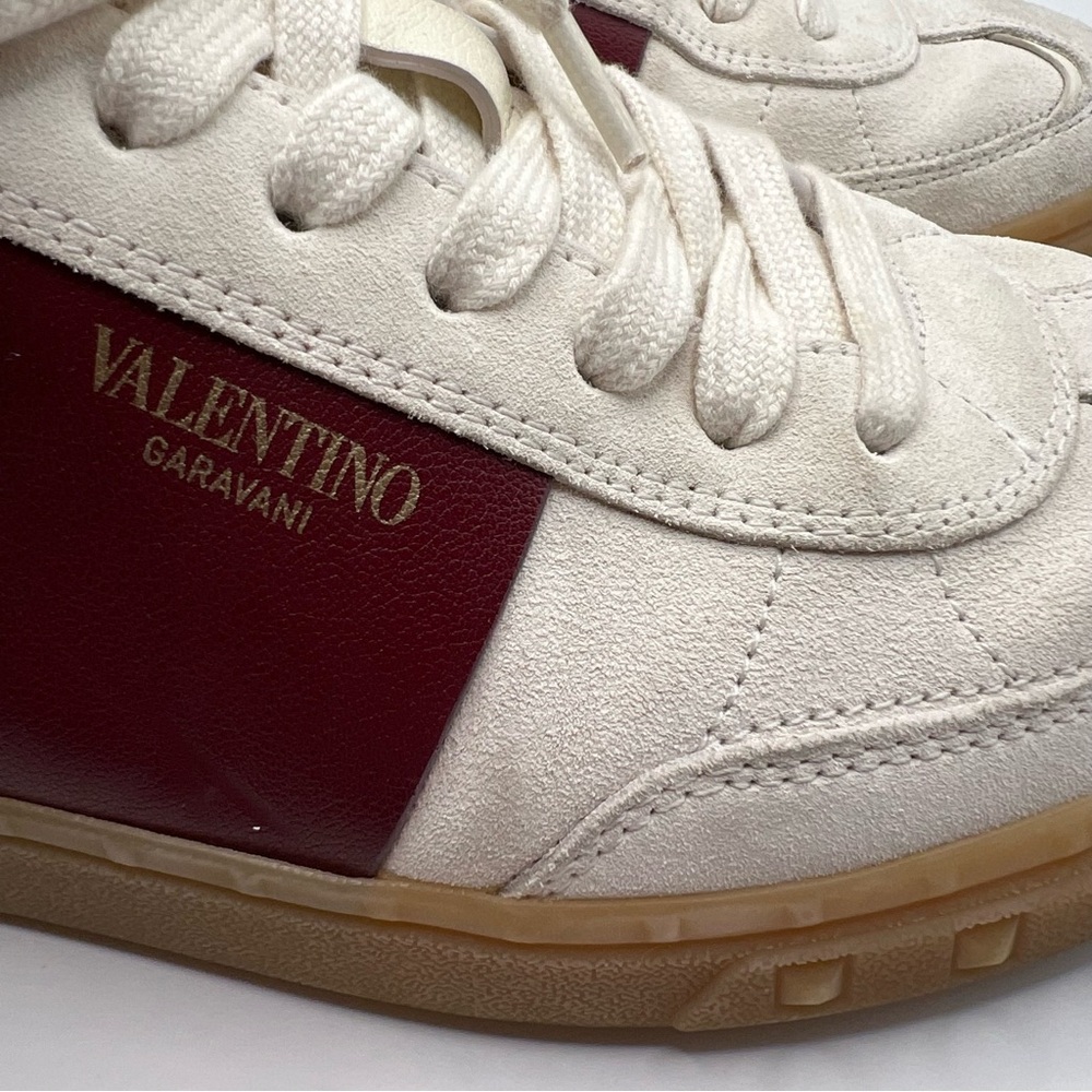 Valentino Garavani Upvillage suede sneakers - Picture 9 of 9